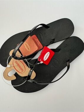 Havaianas Black Flip Flops Women’s “Slim” 37-38 / 7-8 NWT